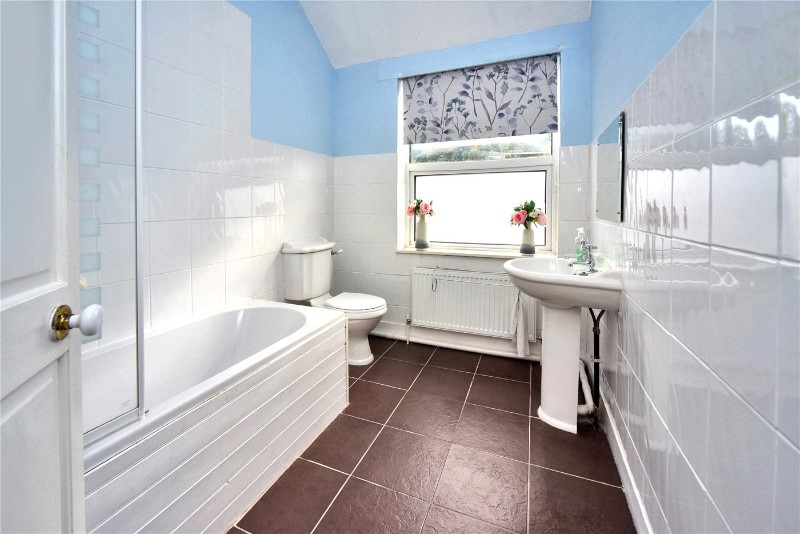 Cranfield Road West, Carshalton, SM5