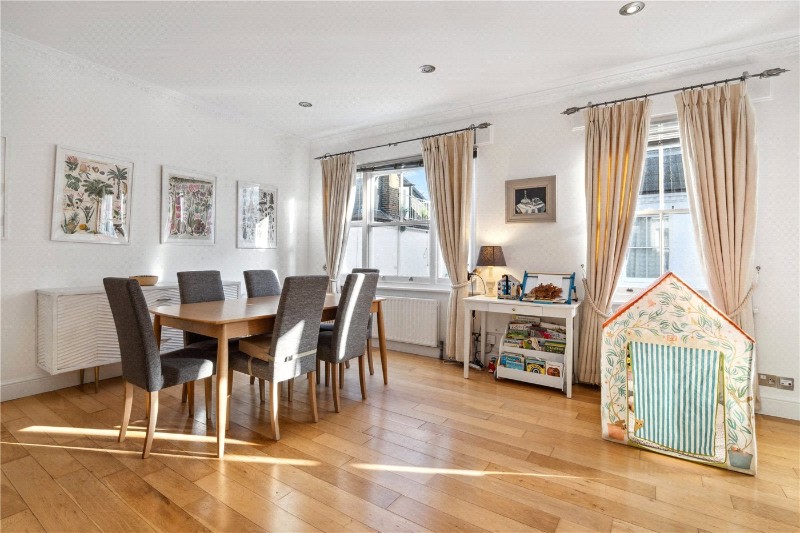 Fulton Mews, London, W2