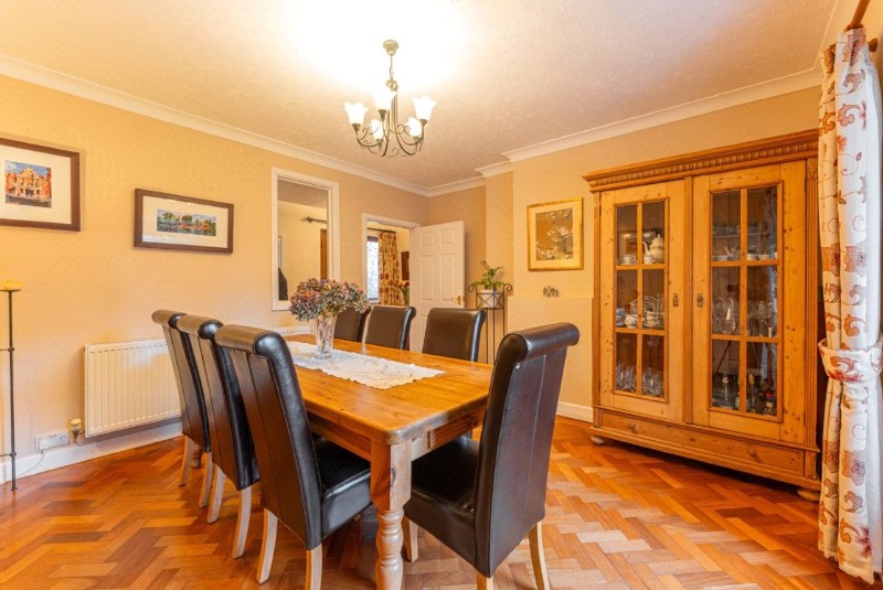 Almond Avenue, Leamington Spa, Warwickshire, CV32