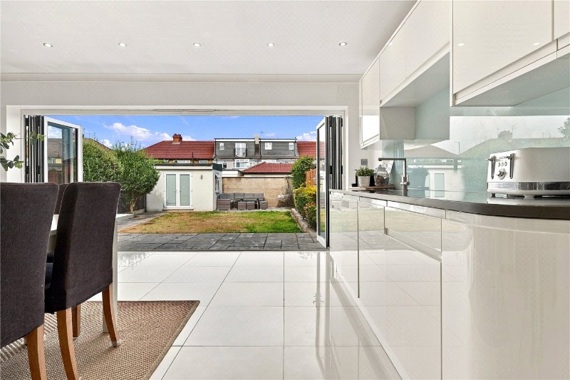 Dorchester Avenue, London, N13