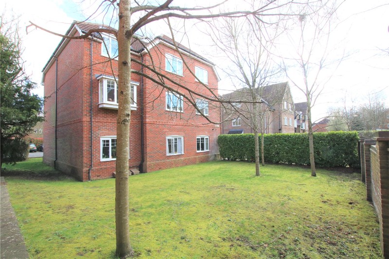 Ashdene Gardens, Reading, Berkshire, RG30