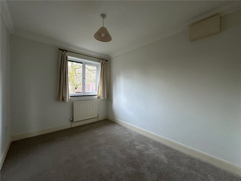 Greenhill Road, Farnham, Surrey, GU9