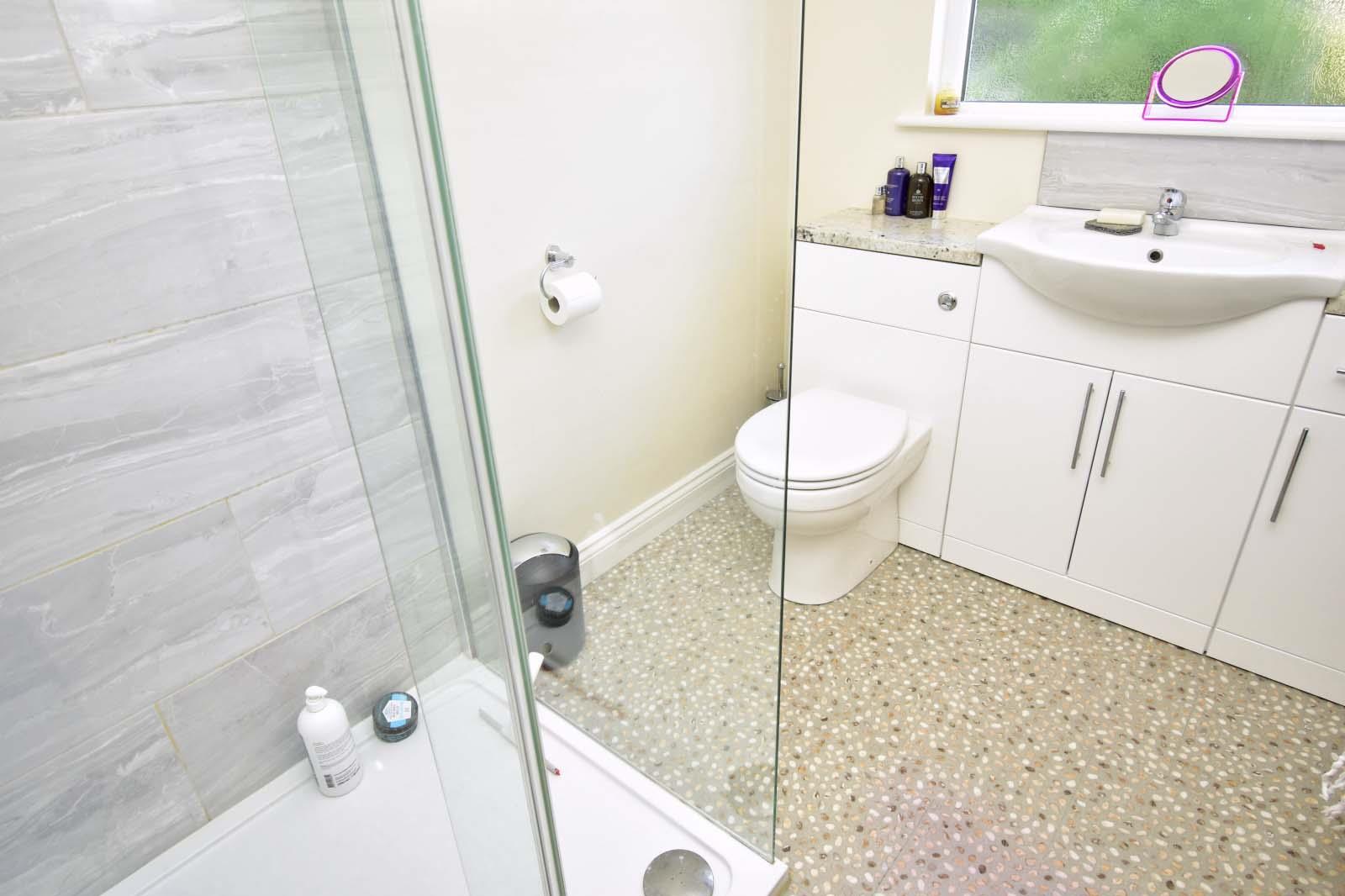 A SHOWER RM.JPG