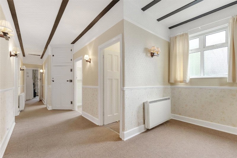 Grecian Crescent, London, SE19