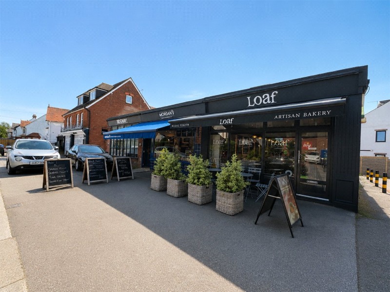Edward Road, Farnham, Surrey, GU9