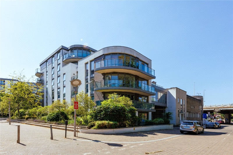 Clayponds Lane, Brentford, TW8