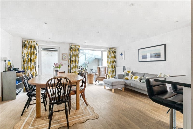 Printers Road, London, SW9