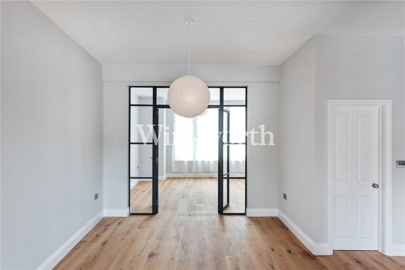 Brampton Road, London, N15