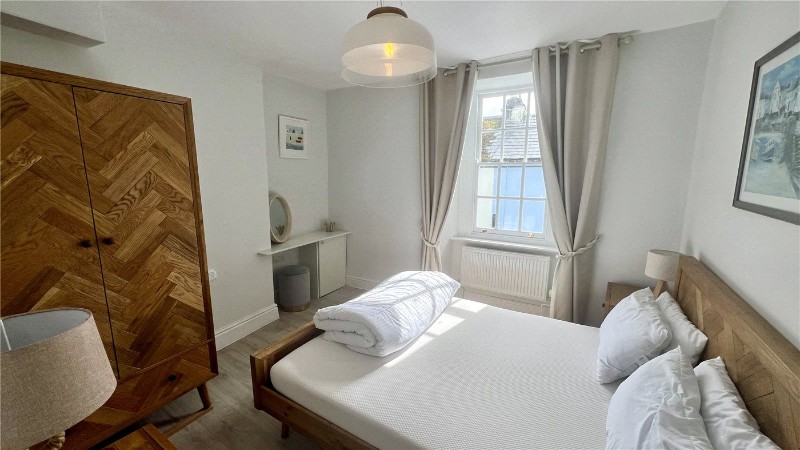 Clarence Street, Dartmouth, Devon, TQ6