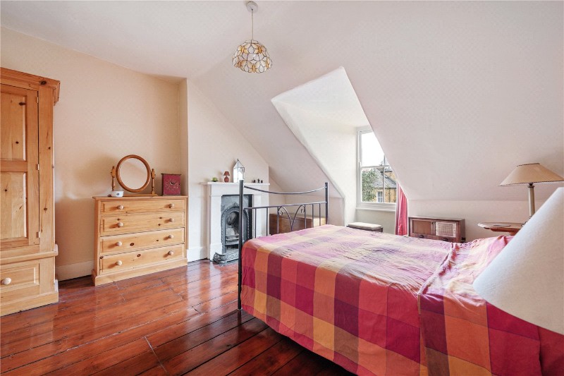 West Bank, London, N16