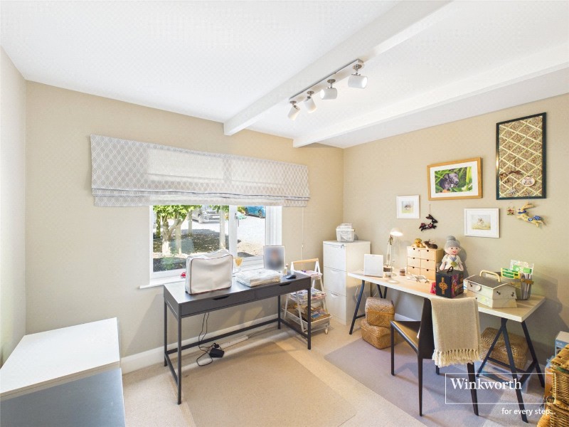 Newbury Road, Headley, Thatcham, Hampshire, RG19