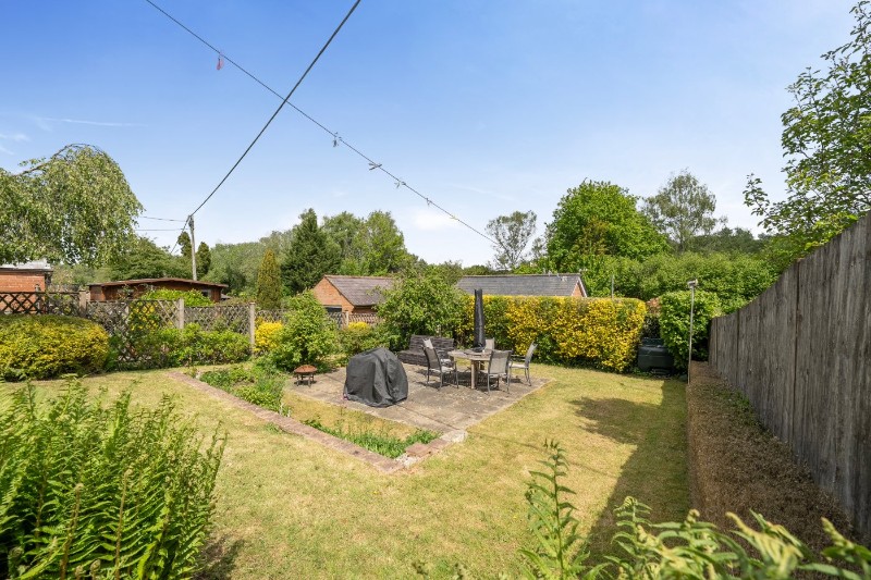 Barley Hill, Dunbridge, Romsey, Hampshire, SO51