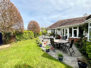 Woodland Way, Highcliffe, Dorset, BH23