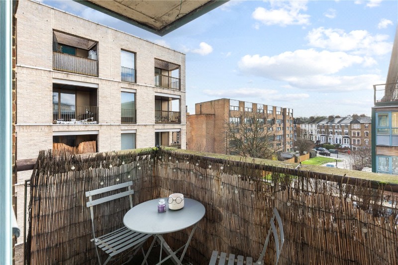 Hexton Court, 6 Brownswood Road, N4