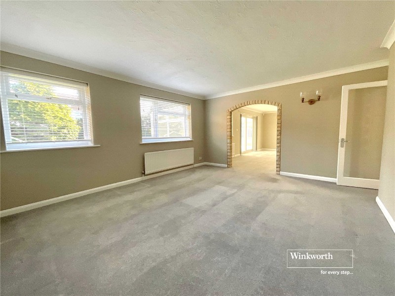 Vecta Close, Friars Cliff, Christchurch, Dorset, BH23