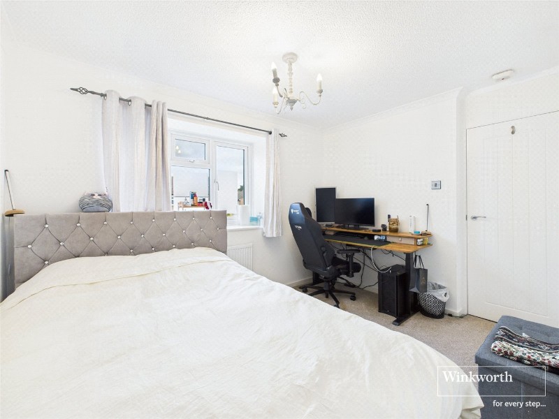 Snowdon Close, Thatcham, Berkshire, RG19