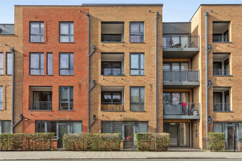 Boundaries Road, London, SW12