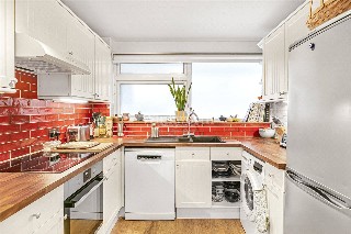 Chislet Close, Beckenham, BR3