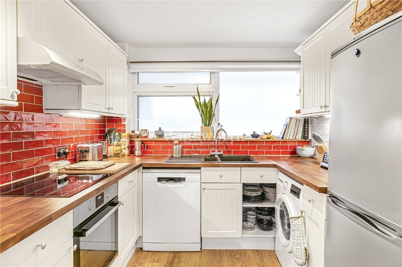 Chislet Close, Beckenham, BR3