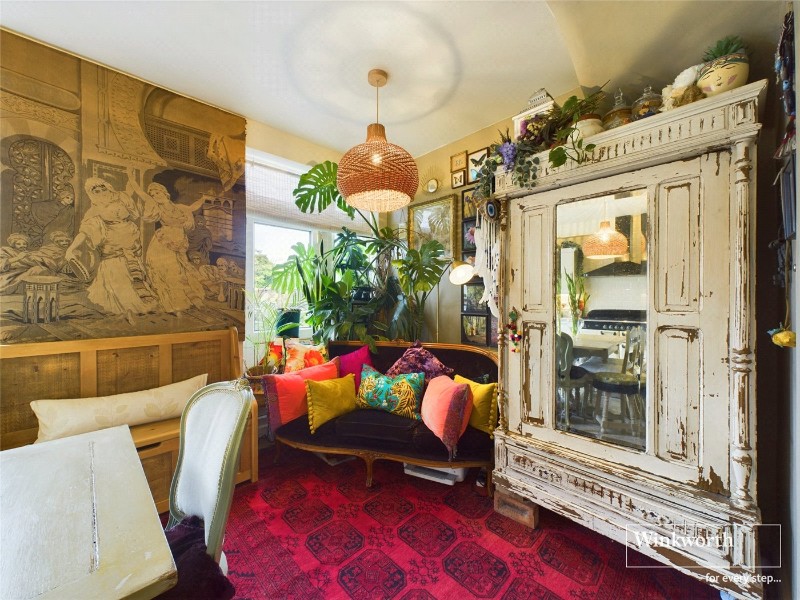 Queensbury Road, Kingsbury, London, NW9