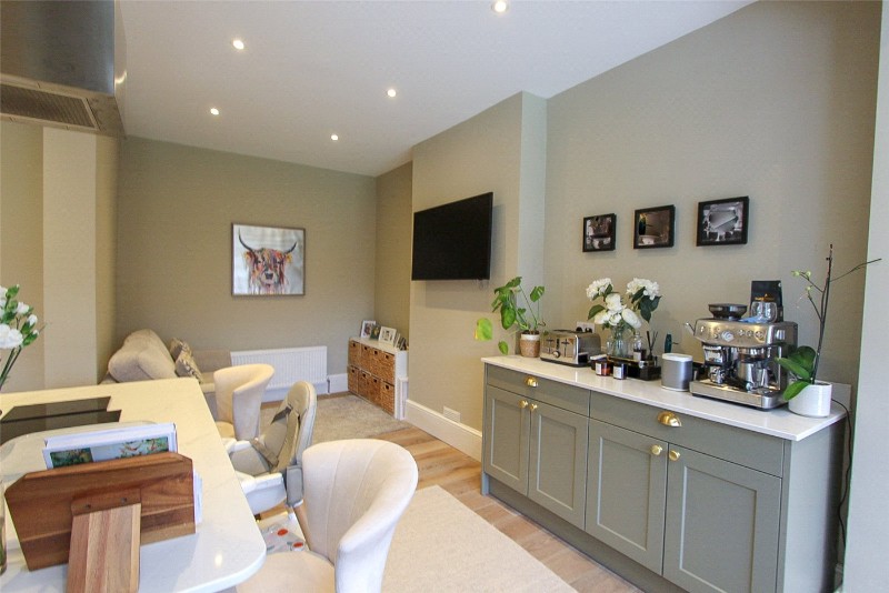 Sunningdale Avenue, Leigh-On-Sea, United Kingdom, SS9