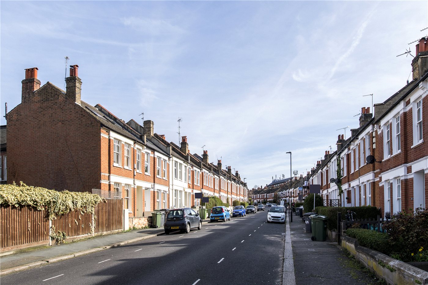 Exterior Road