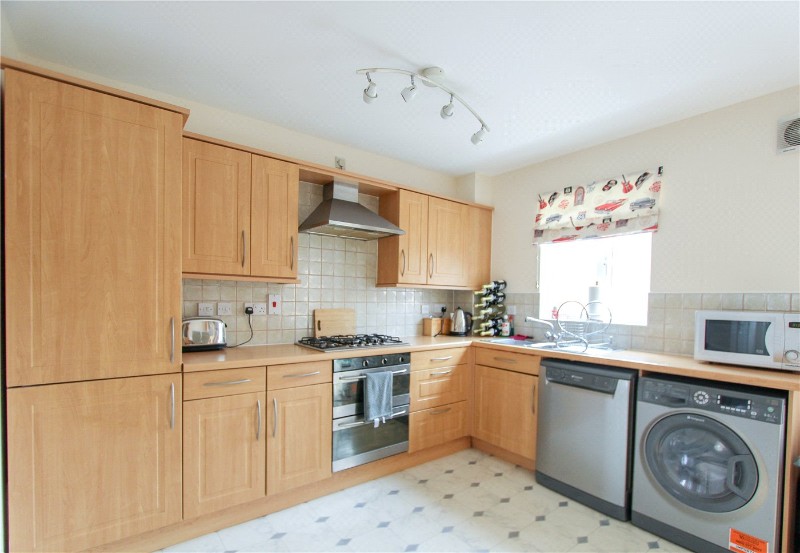 Murray Way, Wickford, Essex, SS12