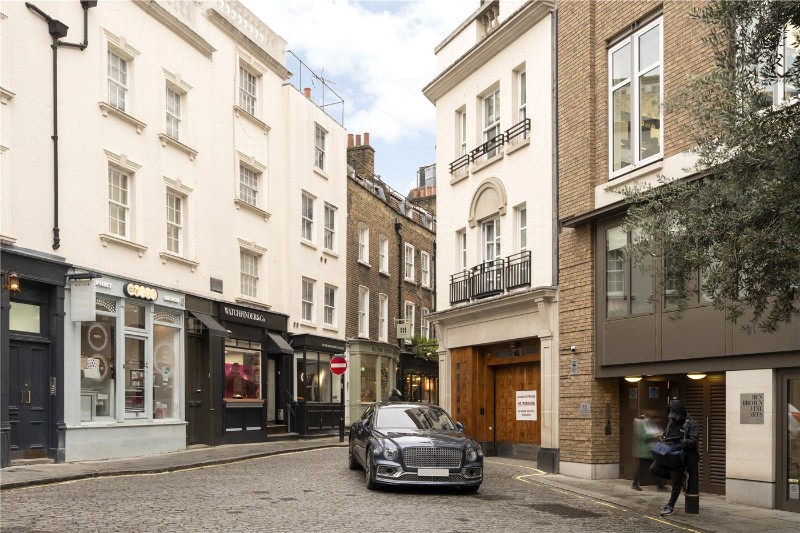 Avery Row, London, W1K