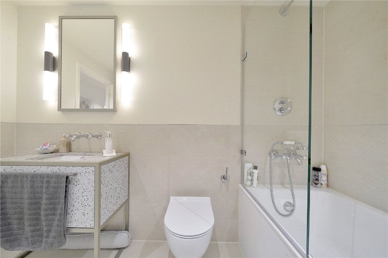 Farnfield Close, London, N8