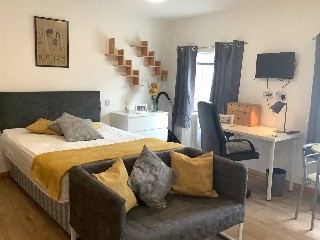 Cowley Bridge Road, Exeter, Devon, EX4