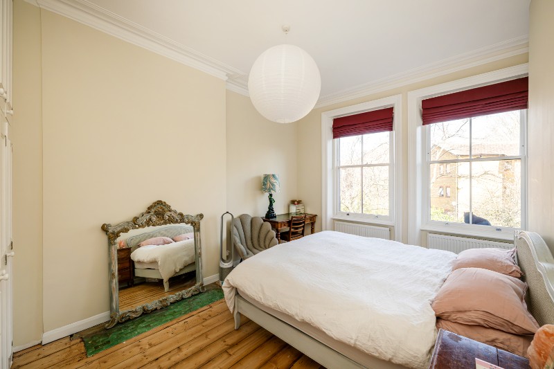 St. Quintin Avenue, London, W10
