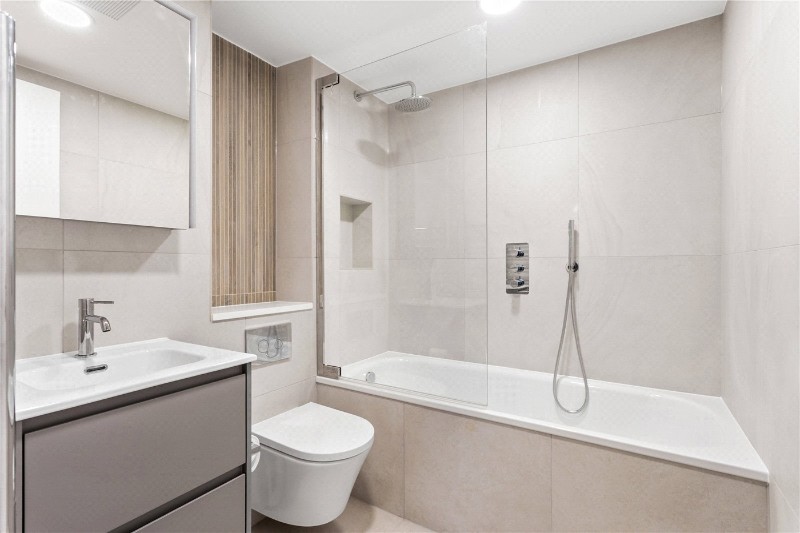 Asher Way, London, E1W