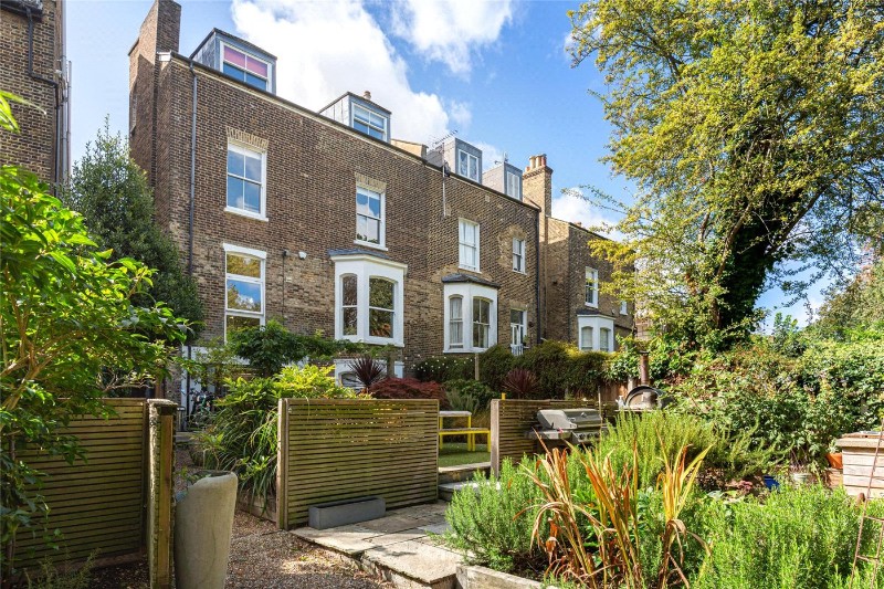Belvedere Road, London, SE19