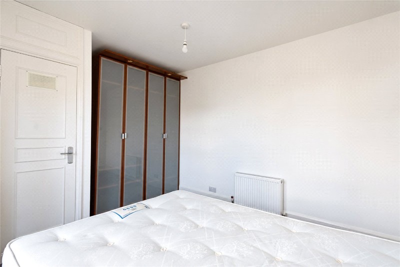 Oakhurst Grove, East Dulwich, London, SE22