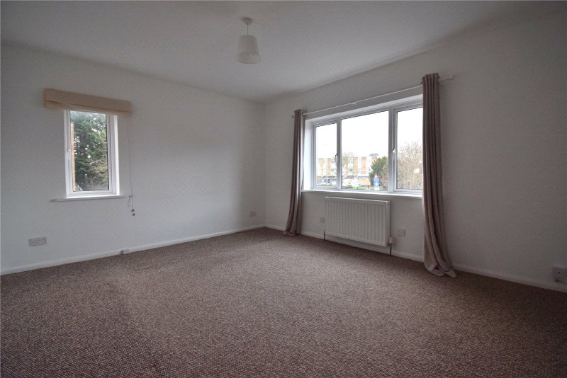 Hook Parade, Station Road, Hook, RG27