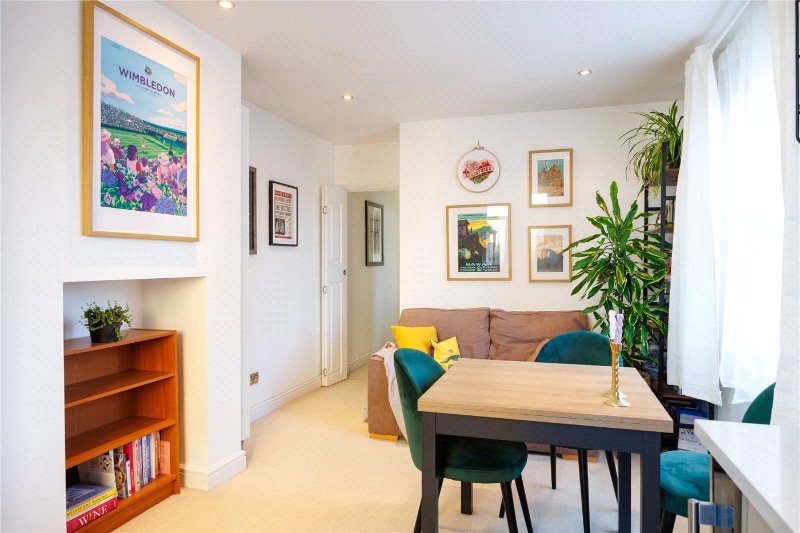 Smeaton Road, London, SW18