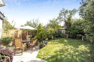 Sundial Avenue, London, SE25
