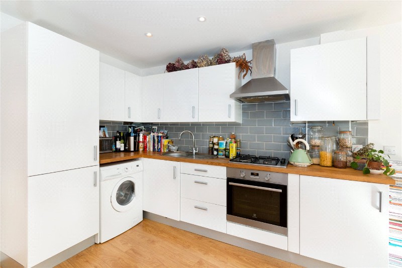 New Cross Road, London, SE14