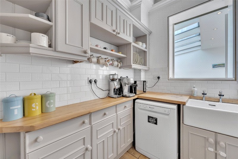 Kiels Cottages, Back Lane, London, NW3