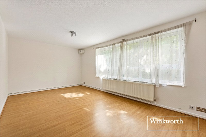 Holden Road, Woodside Park, London, N12