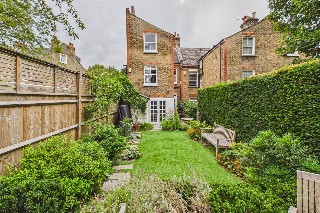 Gubyon Avenue, London, SE24