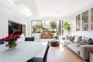 Bucharest Road, London, SW18