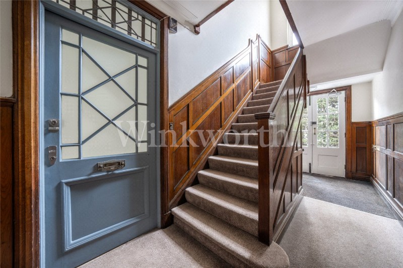Hendon Way, London, NW2