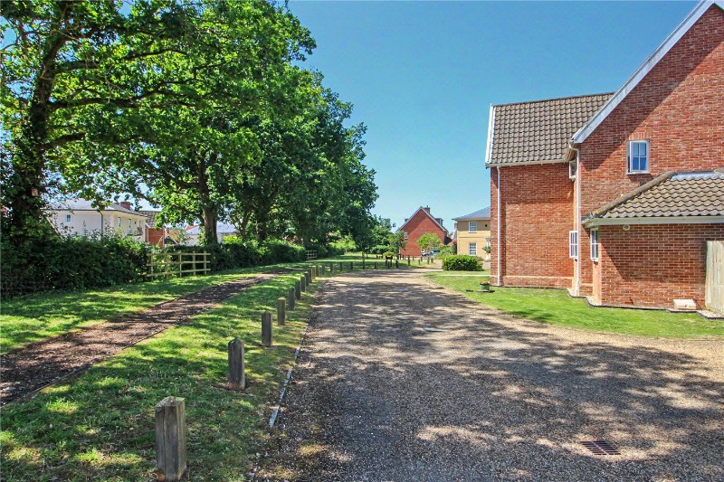 Tench Close, Mulbarton, Norwich, Norfolk, NR14