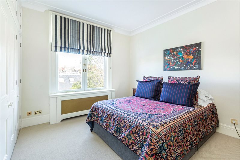 Chepstow Villas, London, W11