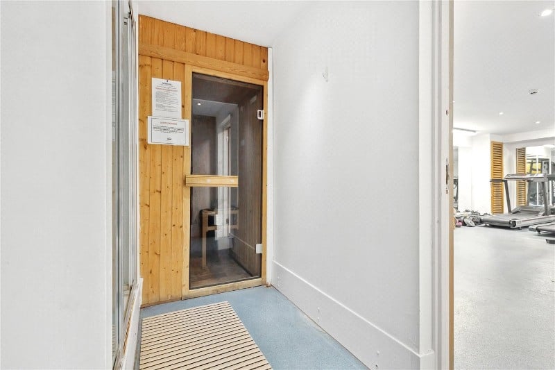 Enfield Road, London, N1