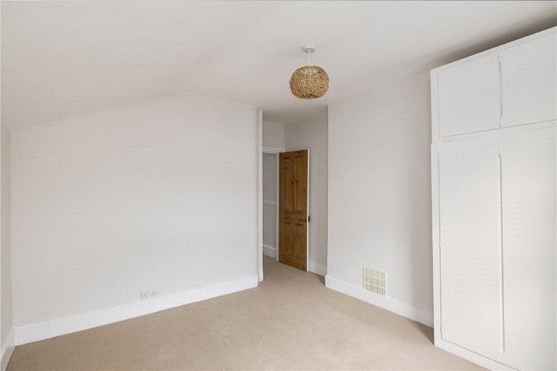 Blakemore Road, London, SW16