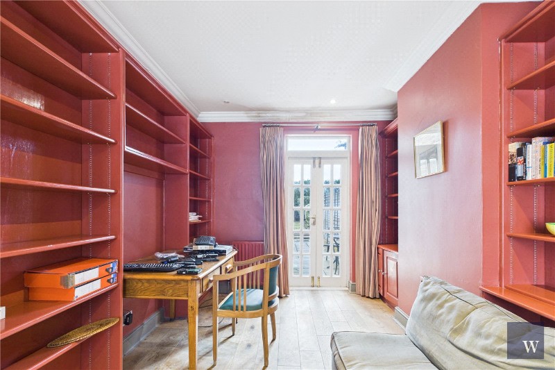 Colmer Road, London, SW16
