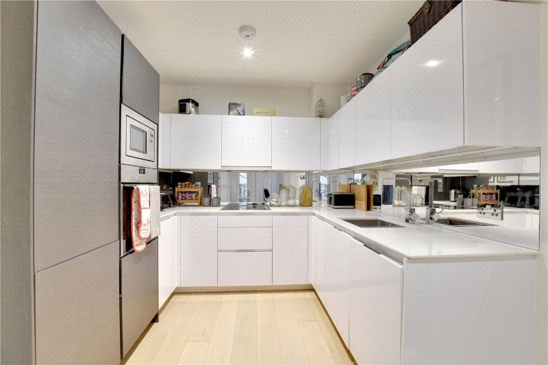 Granite Apartments, 30 River Gardens Walk, Greenwich, London, SE10