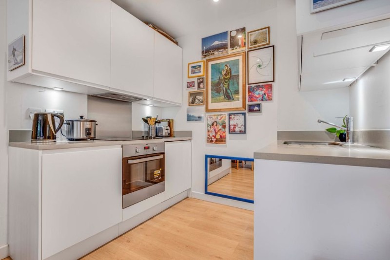 Apple Tree Road, London, N17